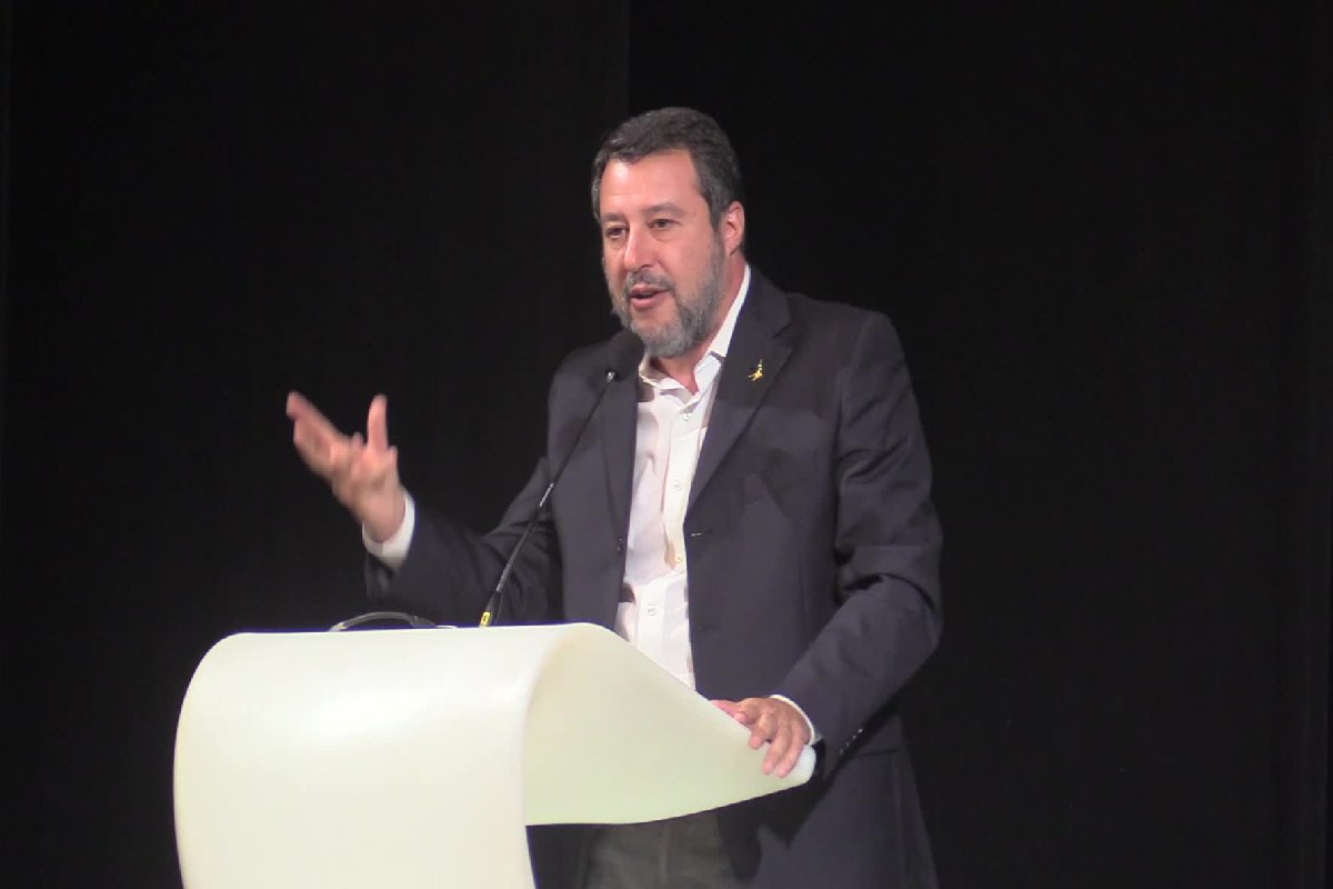 Il vice premier Matteo Salvini al convegno di Confedilizia