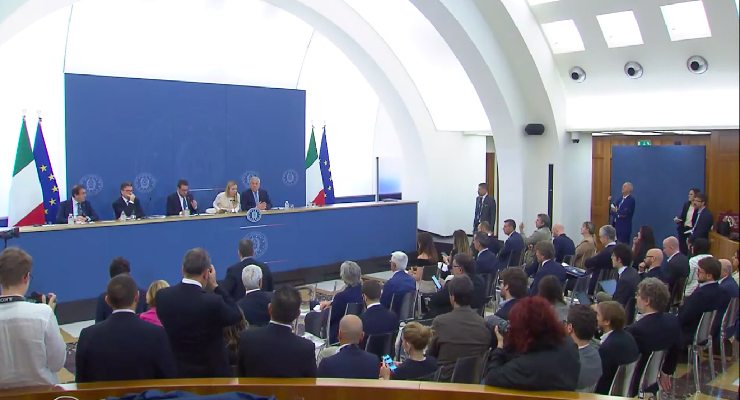 Conferenza stampa dopo il Cdm che ha approvato la Manovra 2024