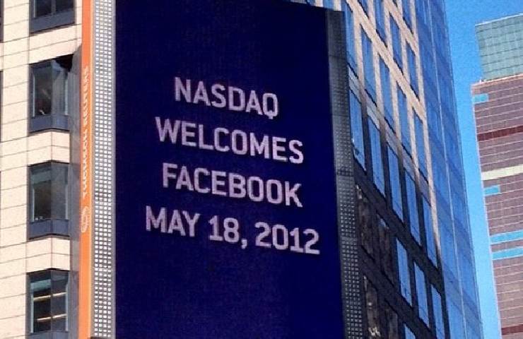 l'entrata di Facebook nella borsa valori Nasdaq