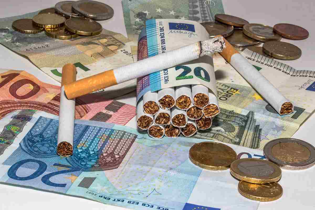 Altri aumenti al costo delle sigarette